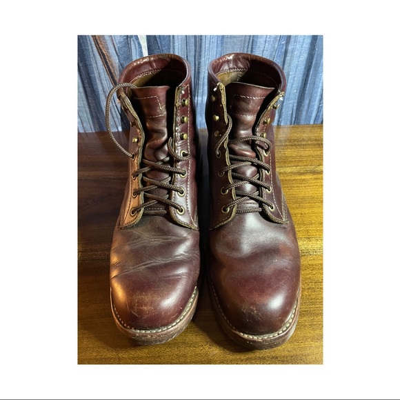 Chippewa boots. - Picture 2 of 3